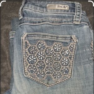 NOT FOR SALE—LOOKING for pair of Rock 47 jeans with same pattern